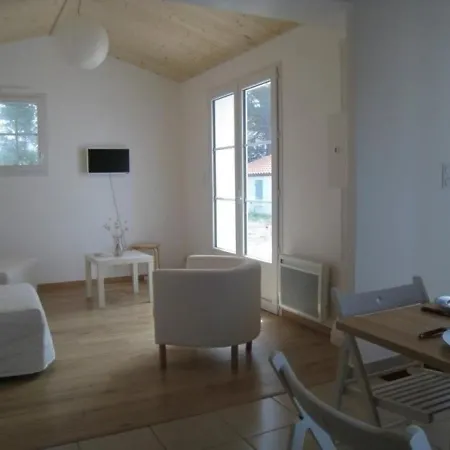 Maison La Gueriniere, 3 Pieces, 4 Personnes - Fr-1-224b-575 Villa La Guérinière