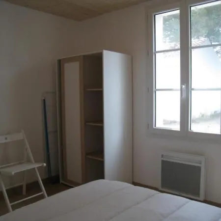 Maison La Gueriniere, 3 Pieces, 4 Personnes - Fr-1-224b-575 La Guérinière
